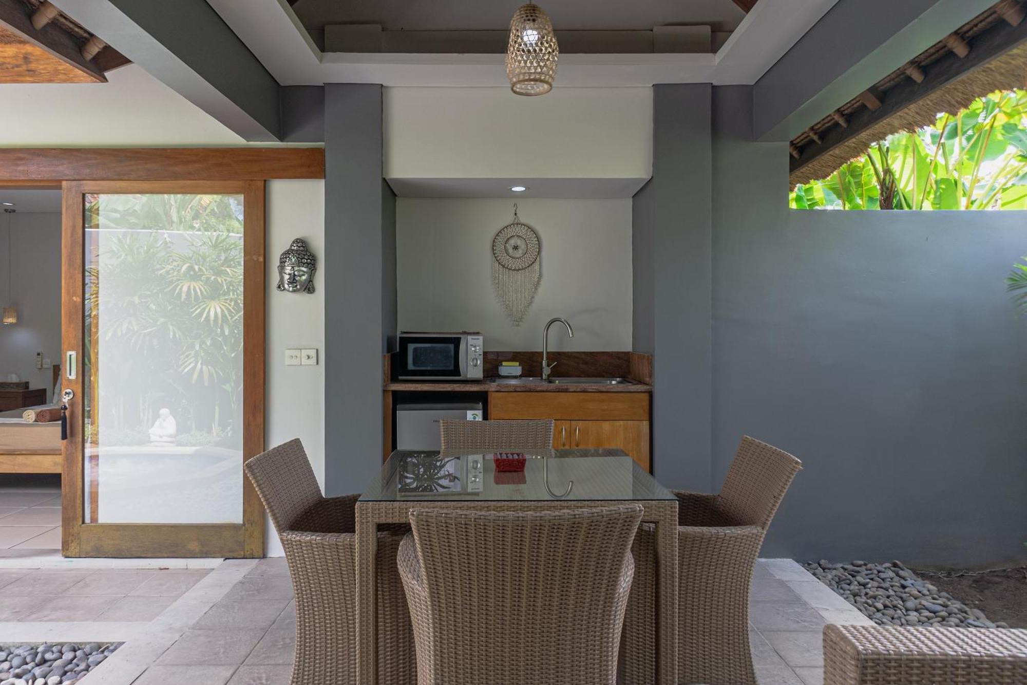 Balinea Holiday Home Seminyak Exterior foto
