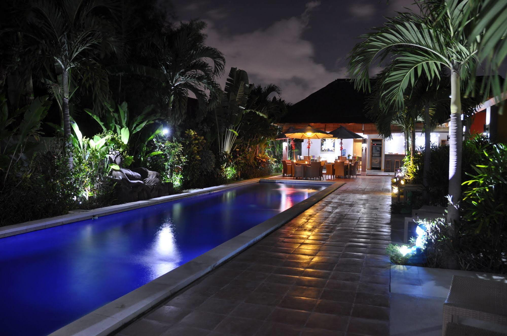 Balinea Holiday Home Seminyak Exterior foto